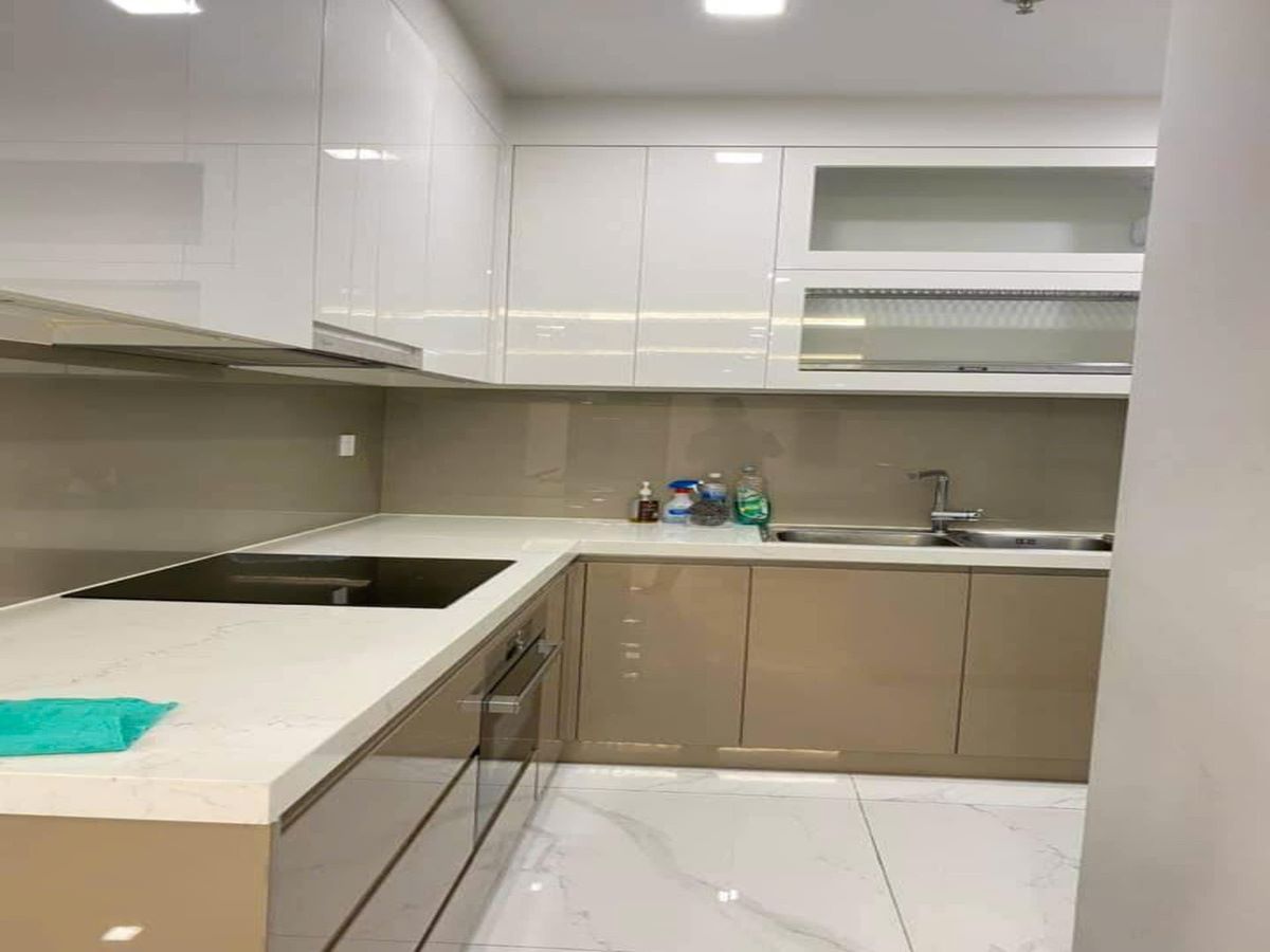 Phòng bếp được thiết kế hình chữ L 
